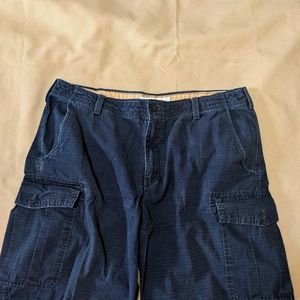 MEN'S BLUE IZOD SALTWATER  CARGO SHORTS